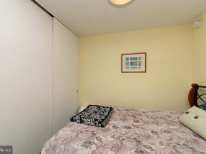 604 S Washington Square 306, Philadelphia PA 19106