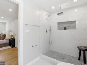 6420 Spring Terrace, Falls Church VA 22042