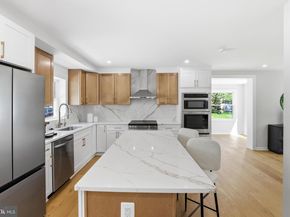 6420 Spring Terrace, Falls Church VA 22042