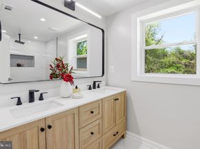 6420 Spring Terrace, Falls Church VA 22042