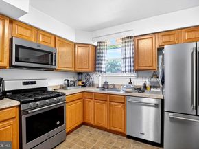 601 Sharon Lane, Philadelphia PA 19115