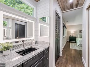 6310 Beachway Drive, Falls Church VA 22044