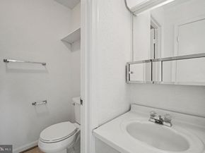 7718 Trevino Lane, Falls Church VA 22043