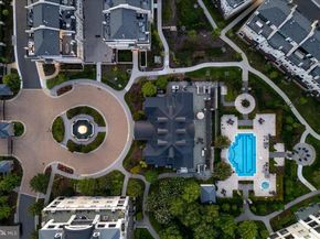 8111 River Road 131, Bethesda MD 20817