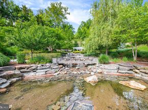 8111 River Road 131, Bethesda MD 20817