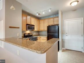 2665 Prosperity Avenue 403, Fairfax VA 22031