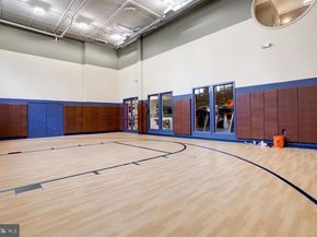 2665 Prosperity Avenue 403, Fairfax VA 22031