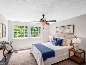 2038 Brooks Square Place, Falls Church VA 22043