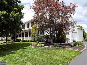 404 English Ivy Drive, Warrington PA 18976
