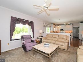 404 English Ivy Drive, Warrington PA 18976