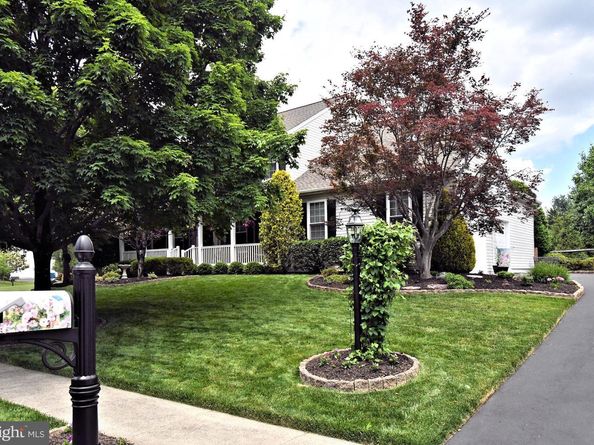 404 English Ivy Drive, Warrington PA 18976