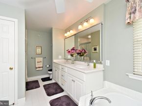 404 English Ivy Drive, Warrington PA 18976