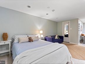14 Newton Street F27, Philadelphia PA 19118