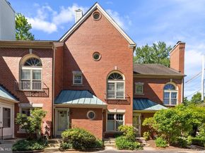 14 Newton Street F27, Philadelphia PA 19118