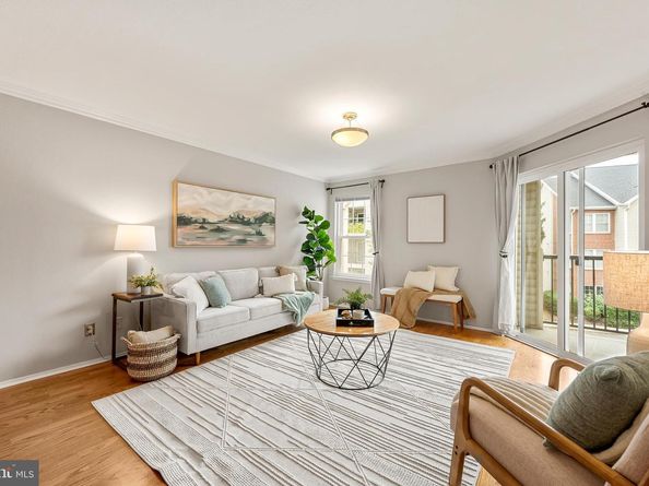 3311 Wyndham Circle 2202, Alexandria VA 22302