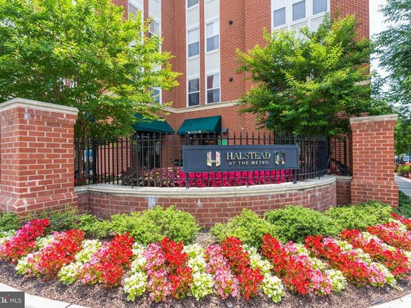 2655 Prosperity Avenue 201, Fairfax VA 22031