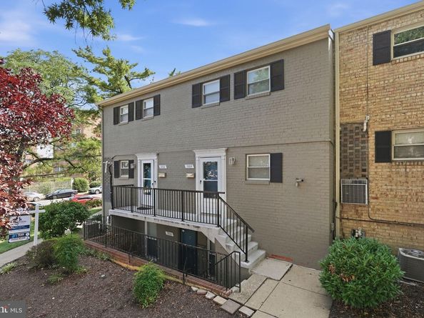 5902 Mayflower Court, Alexandria VA 22312