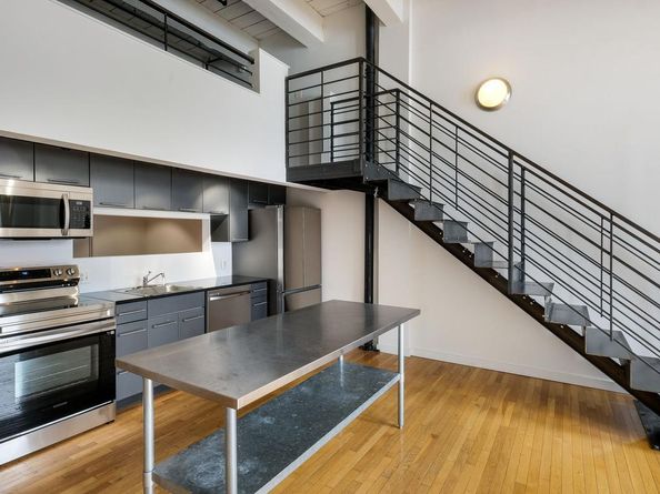 1027 Arch Street 606, Philadelphia PA 19107