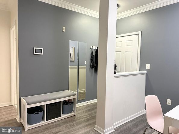 4870 Eisenhower Avenue 407, Alexandria VA 22304