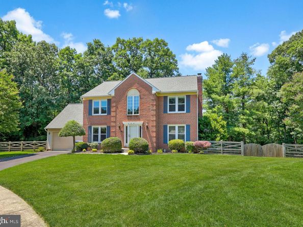 909 Broad Oaks Drive, Herndon VA 20170