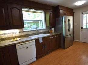 4 Carol Lane, Berwyn PA 19312