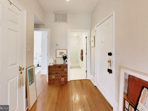 1423 R Street NW 300, Washington DC 20009