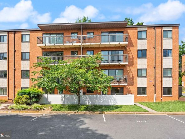 3240 S 28TH Street 101, Alexandria VA 22302