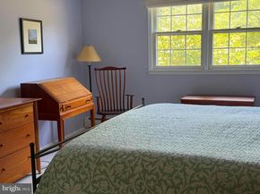 1300 University Drive, Yardley PA 19067