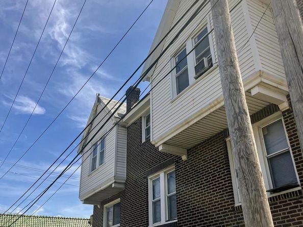 7242 Sansom Street, Upper Darby PA 19082