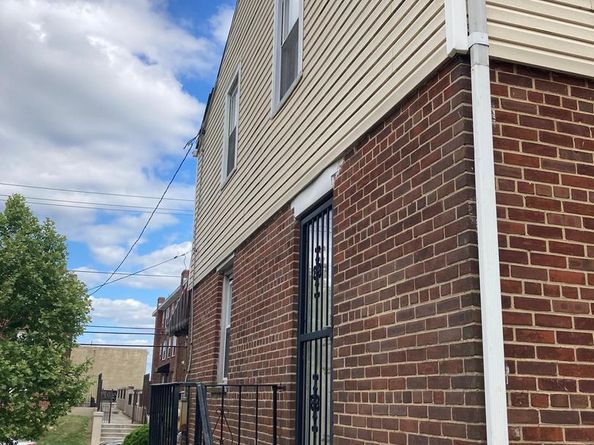 916 Division Avenue NE, Washington DC 20019