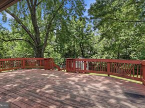 403 E Laurel Avenue, Sterling VA 20164