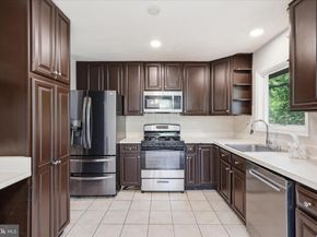 403 E Laurel Avenue, Sterling VA 20164