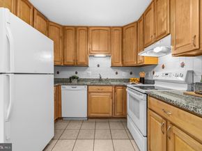 9822 Sweet Mint Drive, Vienna VA 22181