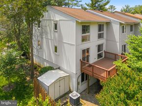 9822 Sweet Mint Drive, Vienna VA 22181