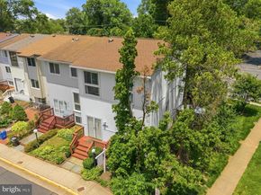 9822 Sweet Mint Drive, Vienna VA 22181