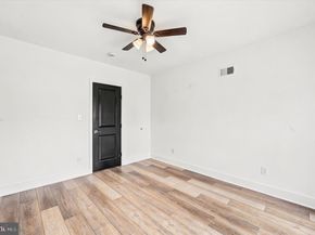 5616 Florence Avenue, Philadelphia PA 19143