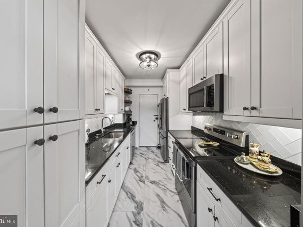 3900 Watson Place NW B6D, Washington DC 20016