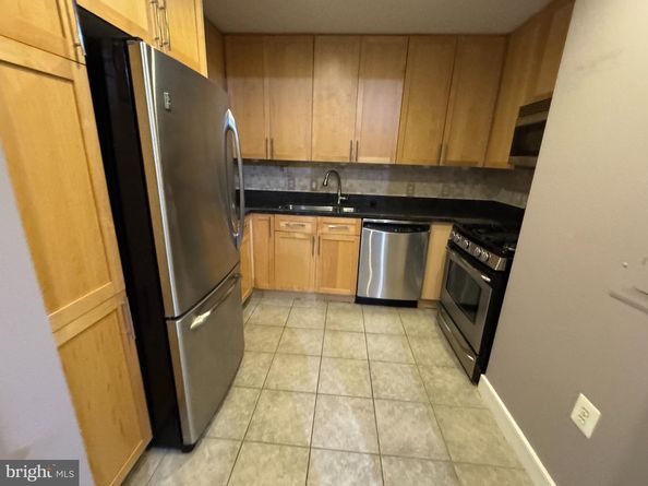 820 N Pollard Street 415, Arlington VA 22203