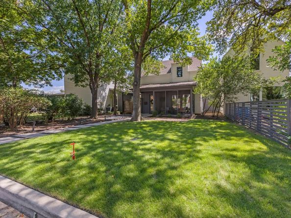 1603 W 39th 1/2 ST A, Austin TX 78756