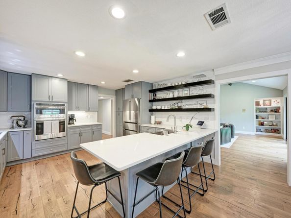 10505 Lockerbie DR, Austin TX 78750
