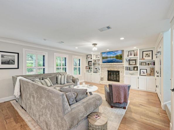10505 Lockerbie DR, Austin TX 78750