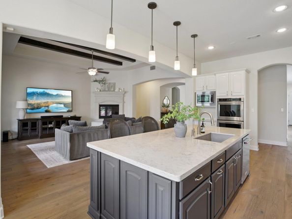 2401 Legend TRL, Leander TX 78641