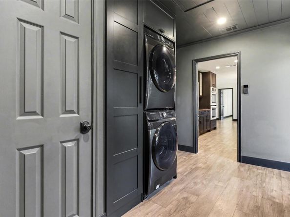 107 Shady Oak DR, Georgetown TX 78628