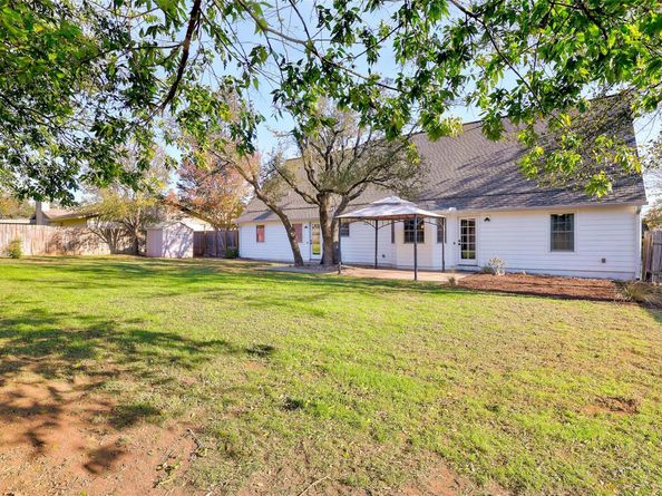 107 Shady Oak DR, Georgetown TX 78628