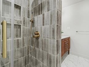 107 Shady Oak DR, Georgetown TX 78628