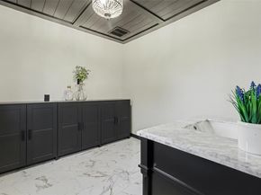 107 Shady Oak DR, Georgetown TX 78628