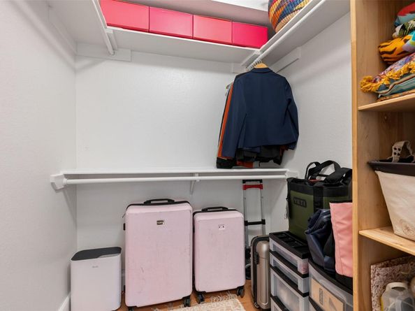 8200 Neely DR 237, Austin TX 78759