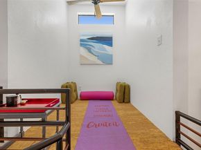 8200 Neely DR 237, Austin TX 78759