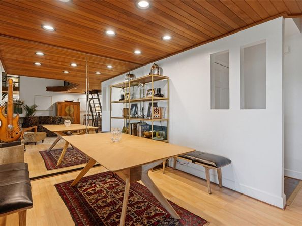 8200 Neely DR 237, Austin TX 78759