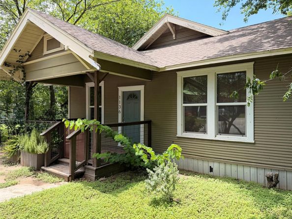 1136 Eleanor ST, Austin TX 78721